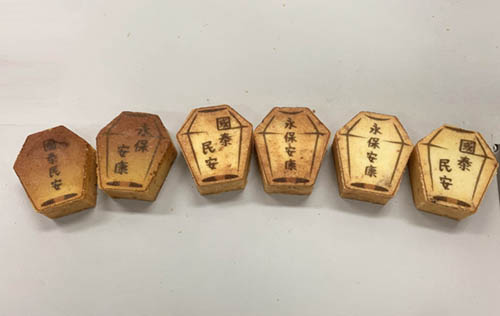天燈鳳梨酥